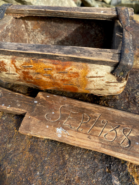 Vintage 1930’s Folk Art Shed Made Bait Box Made From Birch Bark Dated 1938 & Initialled