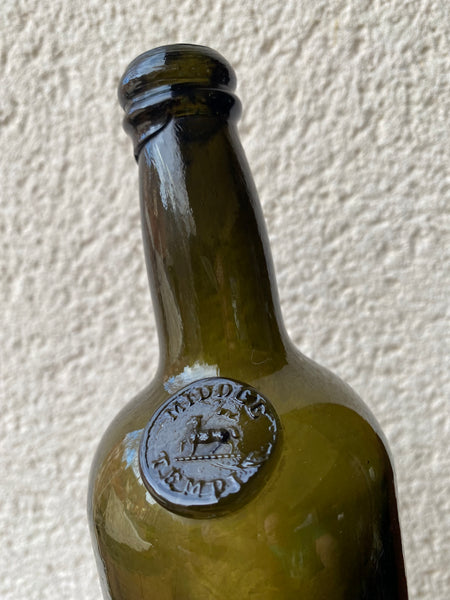 Antique Honourable Society Of The Middle Temple Sealed Glass Wine Bottle c.1800 - Source Vintage