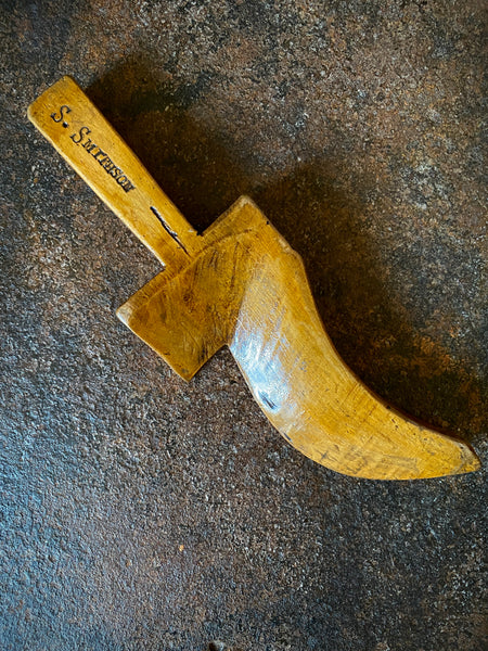 Antique Mid 19th Century Applewood Knitting Sheath With A Engraved Owner’s Name, ‘S. Smithson’, & Naive Image Of A Shoe - Source Vintage