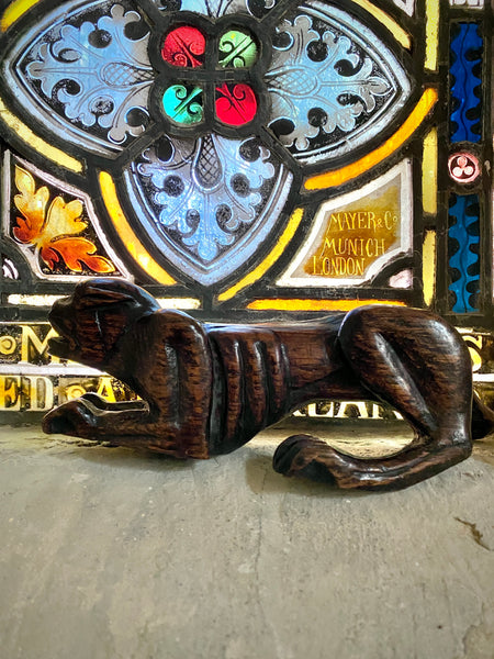 Pair Charming Antique 17th Century Oak Hounds In Recumbent Poses With Naive Grimacing Faces
