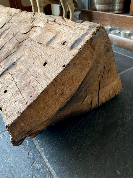 Rare Salvaged Antique 17th Century Solid Oak Inglenook Beam With Vast Collection Of Apotropaic Taper Burns