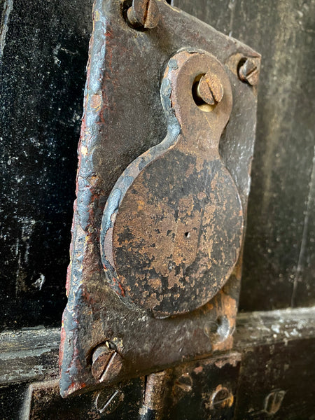 Salvaged Antique Warden’s Peephole From Hereford Gaol (1796-1870) With Handwritten Label