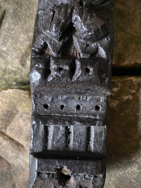Rare Antique 16th Century Oak Carving With Folk Art Aesthetic From A Bizarre Sideboard From The East Anglia Region - Source Vintage