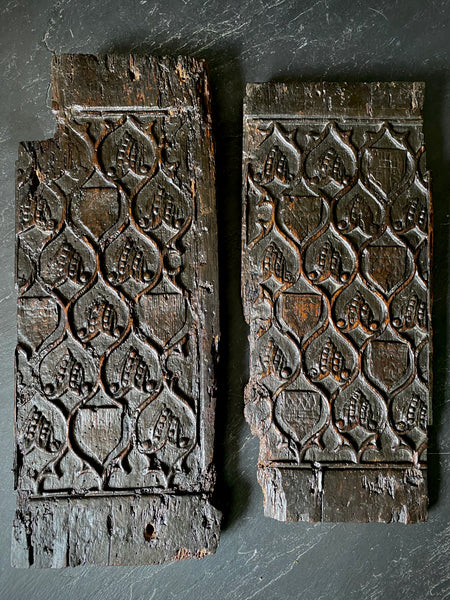Extremely Rare Pair Of English 15th Century Oak Heraldic Panels With Rare Concentric Circle Apotropaic Witch Marks & Scorch Marks