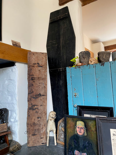 Rare Salvaged Antique 17th Century Solid Oak Inglenook Beam With Vast Collection Of Apotropaic Taper Burns