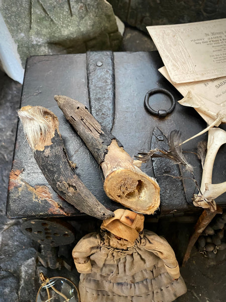 Rare, Fascinating & Rather Eerie 18th Century Witch’s Box Or Conjure Chest - Source Vintage
