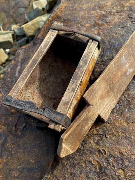Vintage 1930’s Folk Art Shed Made Bait Box Made From Birch Bark Dated 1938 & Initialled
