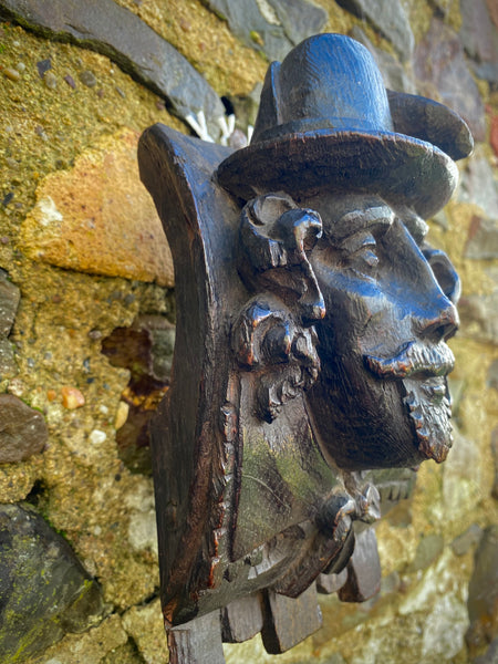 A Super English 16th Century Carved Oak Portrait Corbel Of Generous Size & Weight. Guy Fawkes…? - Source Vintage