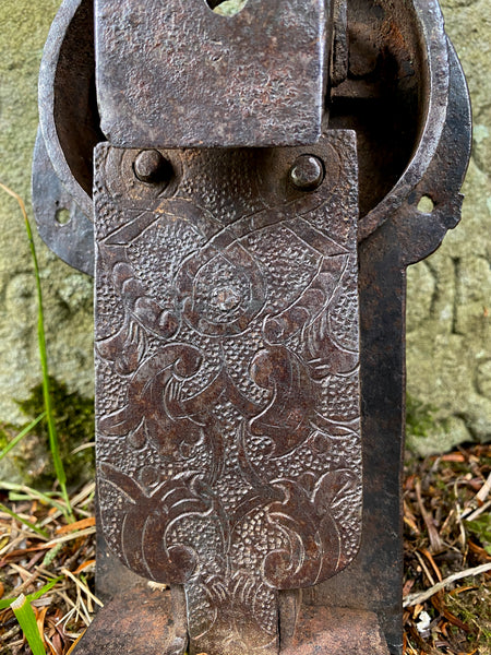 Antique Late 16th-Early 17th Century Iron Lock c.1558-1603 - Source Vintage