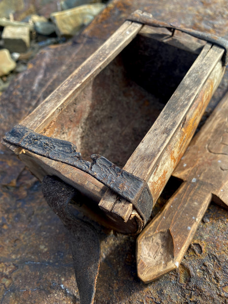 Vintage 1930’s Folk Art Shed Made Bait Box Made From Birch Bark Dated 1938 & Initialled
