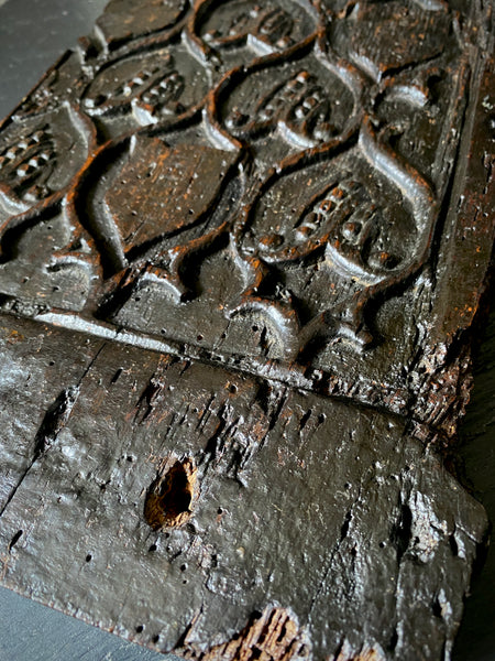 Extremely Rare Pair Of English 15th Century Oak Heraldic Panels With Rare Concentric Circle Apotropaic Witch Marks & Scorch Marks