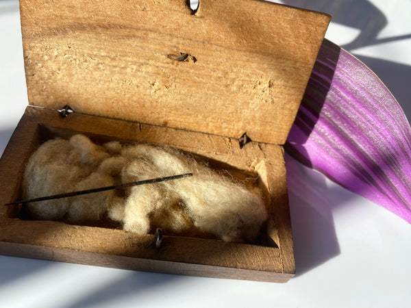 A Rare Antique 18th Century Macabre Needle In A Box Removed From A Soldier’s Belly In 1745 - Source Vintage