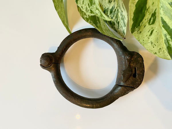 **RESERVED FOR MATT** Rare 17th Century Witch Trial Leg Iron Rector Of Somerford, Malmesbury, Wiltshire - Source Vintage